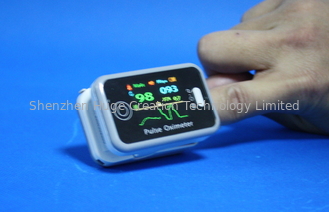 Trung Quốc Máy đo độ mịn màng ngón tay cầm tay, máy đo oxy oxy Contec nhà cung cấp